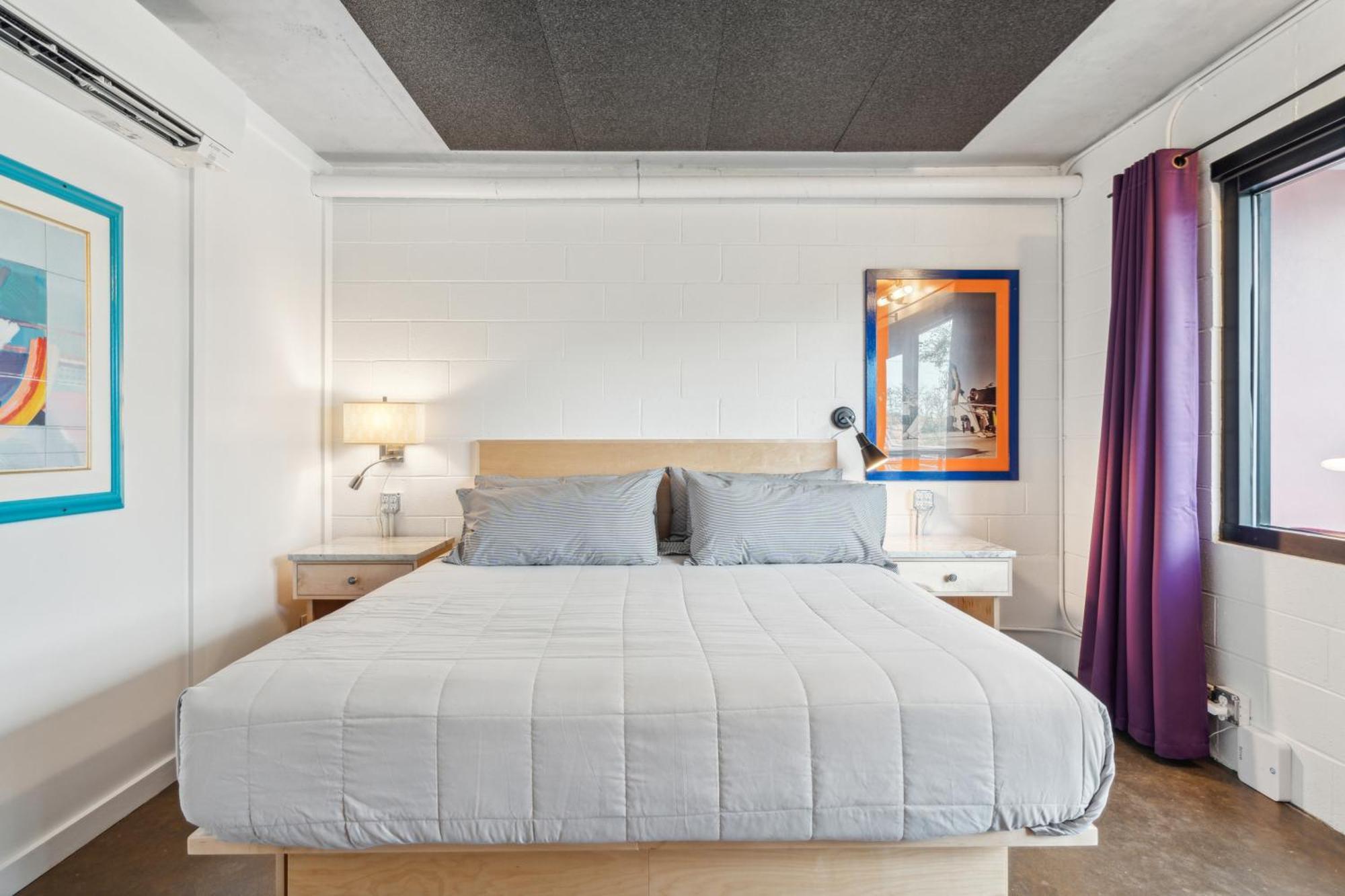 Boutique Vera Hotel In The Heart Of フォーリービーチ エクステリア 写真